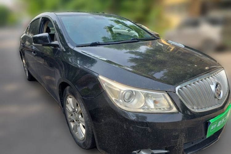 Used Buick LaCrosse 2011 2.4L SIDI Haoya Edition Front Right 45 Deg