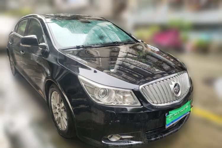 Used Buick LaCrosse 2011 2.4L SIDI Haoya Edition Front Right 45 Deg