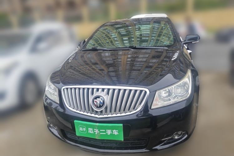 Used Buick LaCrosse 2011 2.4L SIDI Elegant Edition Front