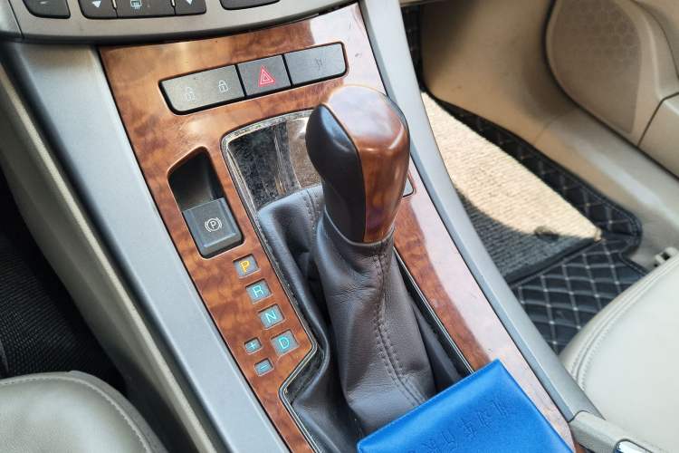 Used Buick LaCrosse 2011 2.4L SIDI Haoya Edition Gear Lever