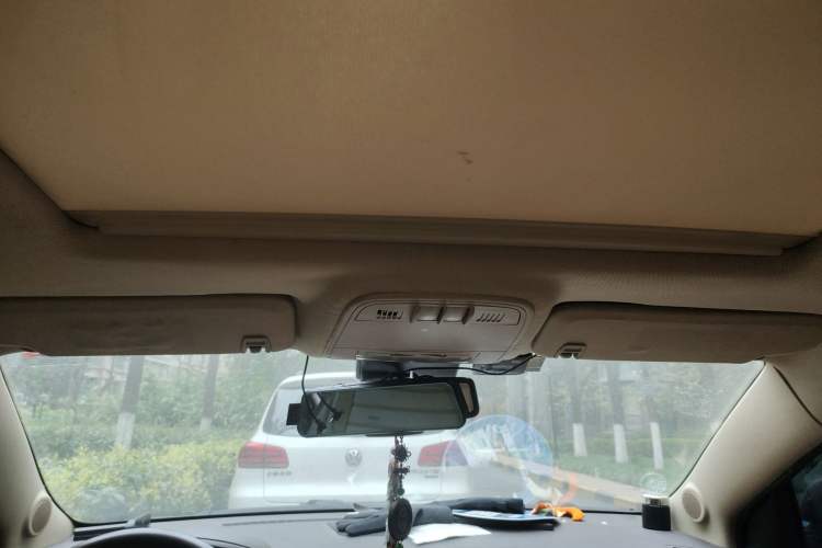 Used Buick LaCrosse 2011 eAssist 2.4L Luxury Edition Headliner