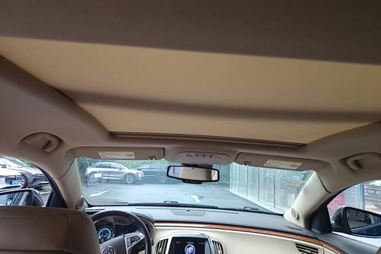 Used Buick LaCrosse 2011 2.4L SIDI Haoya Edition Headliner