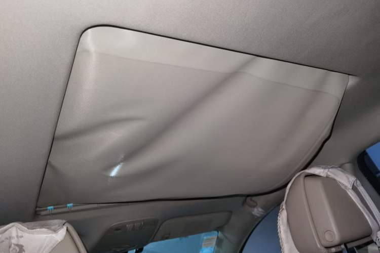 Used Buick LaCrosse 2011 2.4L SIDI Luxury Edition Headliner