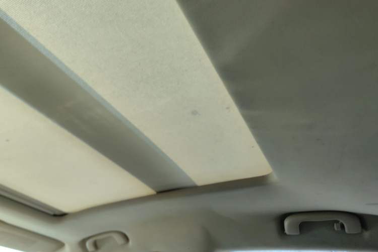 Used Buick LaCrosse 2011 2.4L SIDI Haoya Edition Headliner