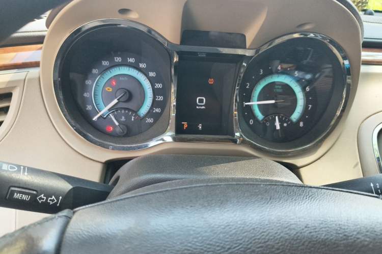 Used Buick LaCrosse 2011 2.4L SIDI Luxury Edition Instrument Cluster