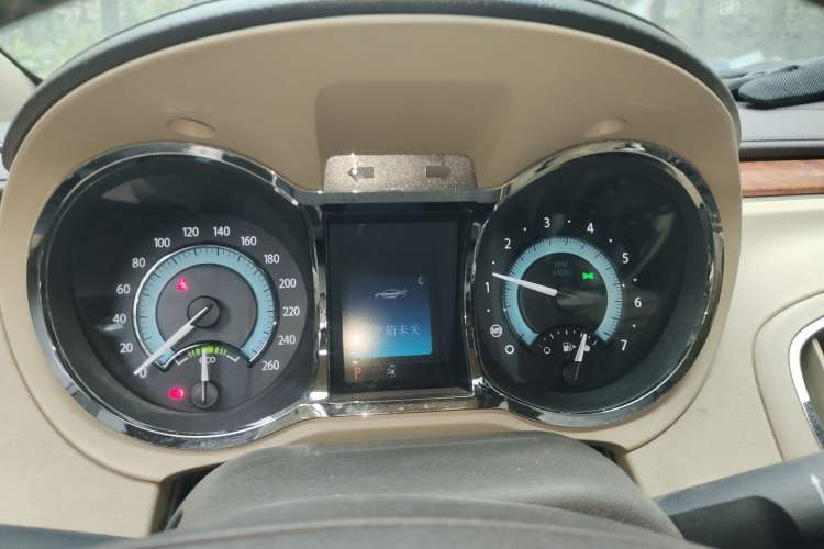 Used Buick LaCrosse 2011 eAssist 2.4L Luxury Edition Instrument Cluster