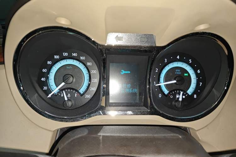 Used Buick LaCrosse 2011 2.4L SIDI Elegant Edition Instrument Cluster