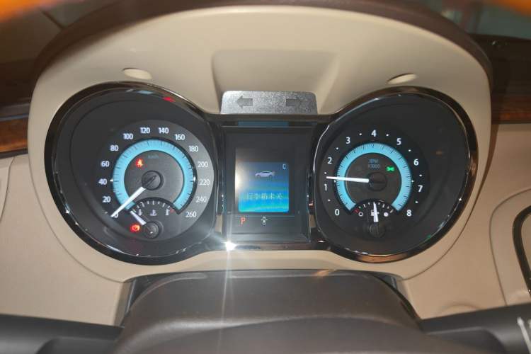 Used Buick LaCrosse 2011 2.4L SIDI Luxury Edition Instrument Cluster
