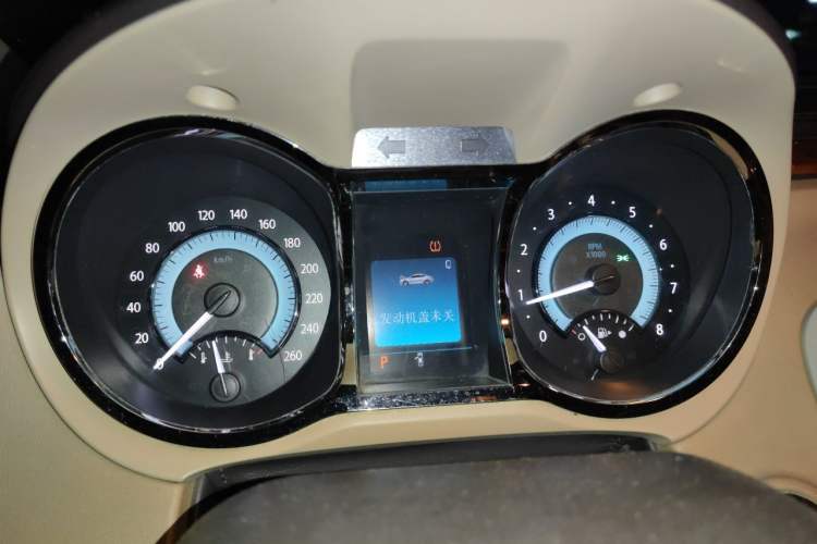 Used Buick LaCrosse 2011 2.4L SIDI Elegant Edition Instrument Cluster