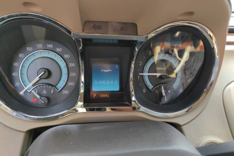 Used Buick LaCrosse 2011 2.4L SIDI Haoya Edition Instrument Cluster
