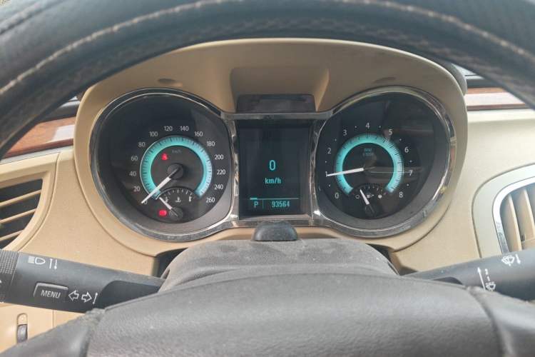 Used Buick LaCrosse 2011 2.4L SIDI Elegant Edition Instrument Cluster