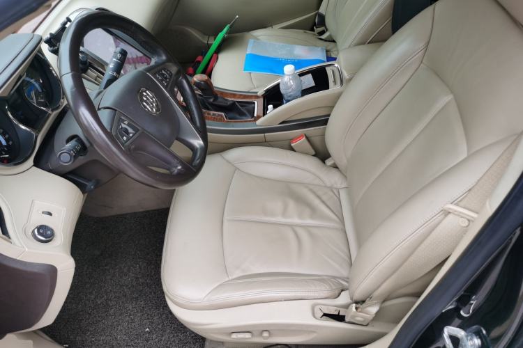 Used Buick LaCrosse 2011 2.4L SIDI Haoya Edition Left Front Seat