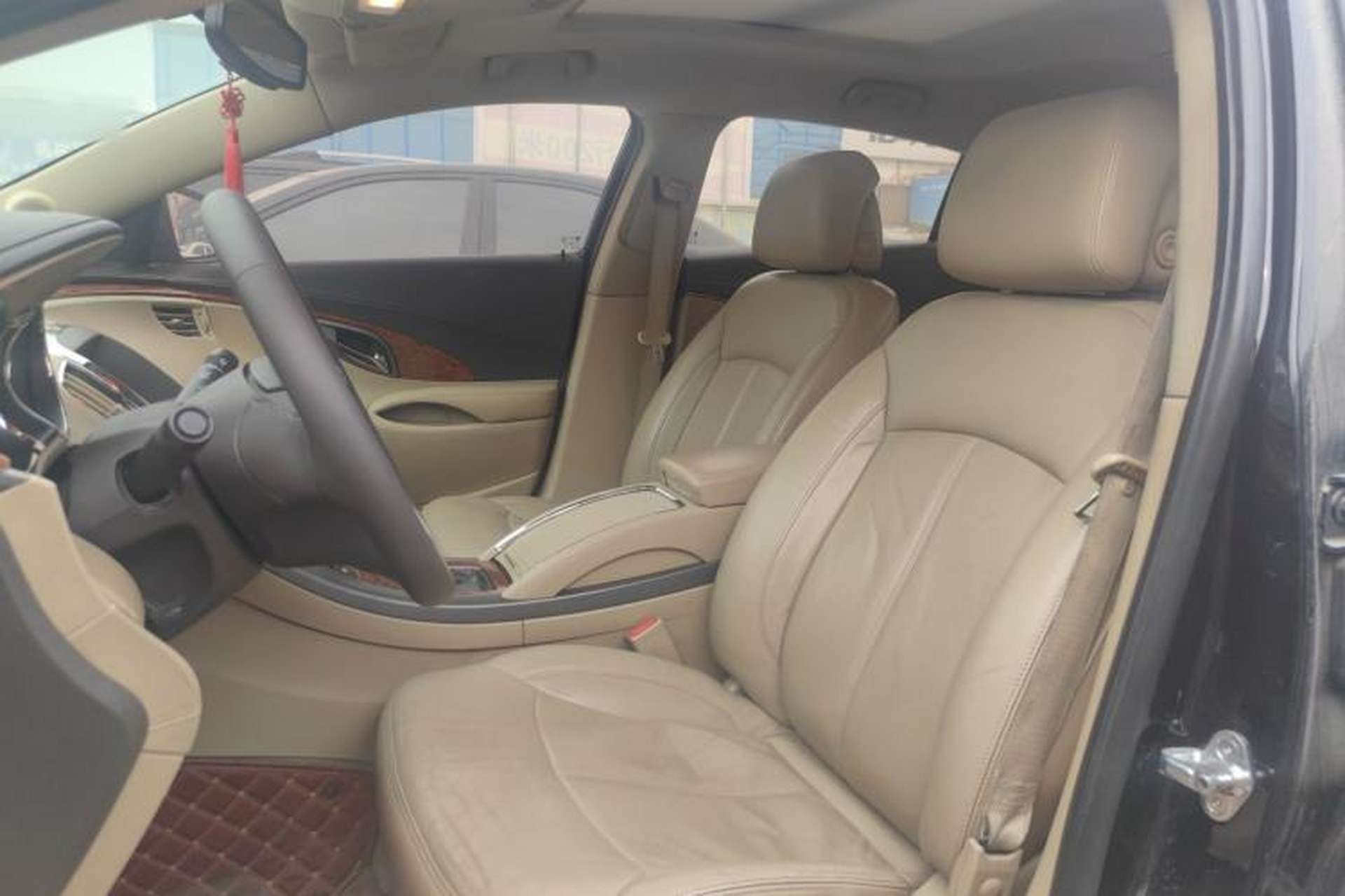 Used Buick LaCrosse 2011 2.4L SIDI Elegant Edition Left Front Seat