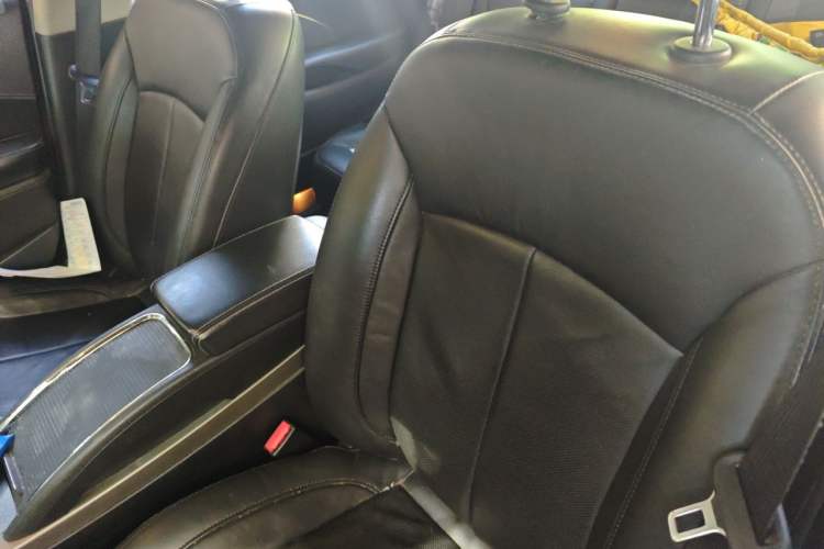 Used Buick LaCrosse 2011 2.0T Flagship Edition Left Front Seat