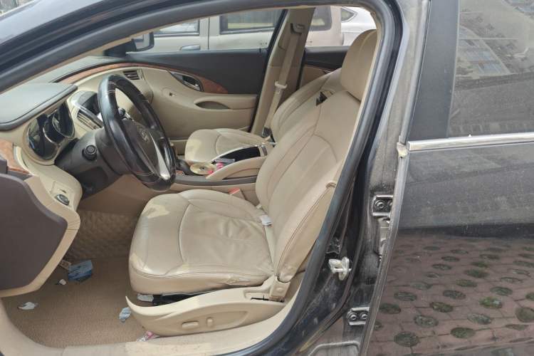 Used Buick LaCrosse 2011 2.4L SIDI Elegant Edition Left Front Seat