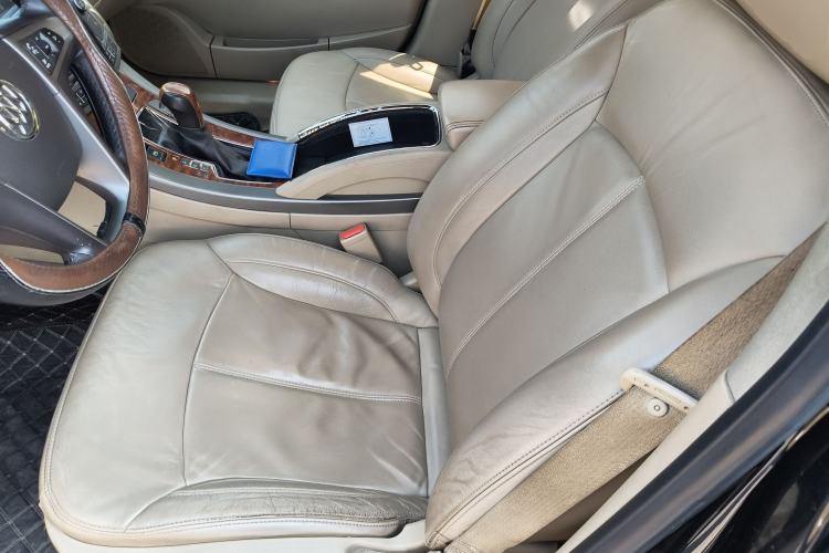 Used Buick LaCrosse 2011 2.4L SIDI Haoya Edition Left Front Seat