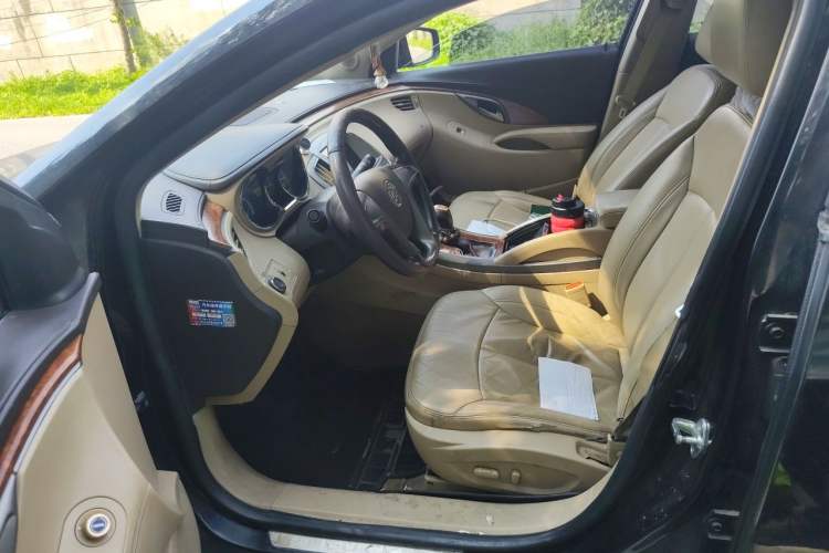 Used Buick LaCrosse 2011 2.4L SIDI Elegant Edition Left Front Seat