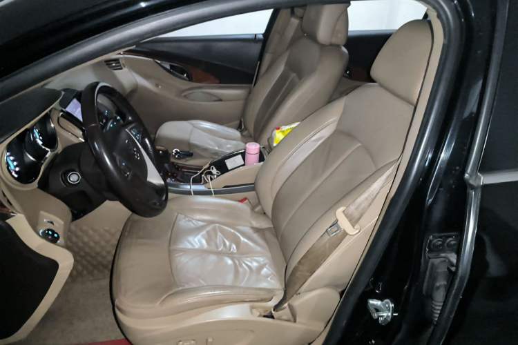 Used Buick LaCrosse 2011 2.4L SIDI Haoya Edition Left Front Seat