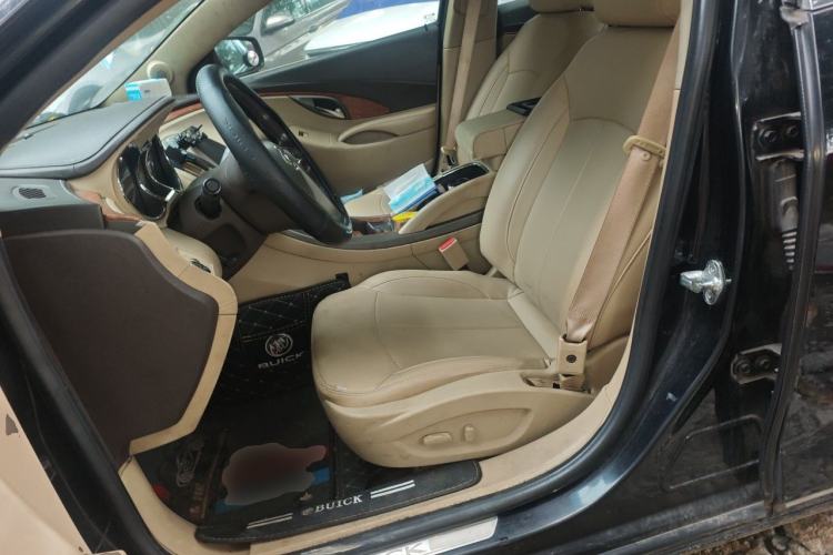 Used Buick LaCrosse 2011 2.4L SIDI Haoya Edition Left Front Seat