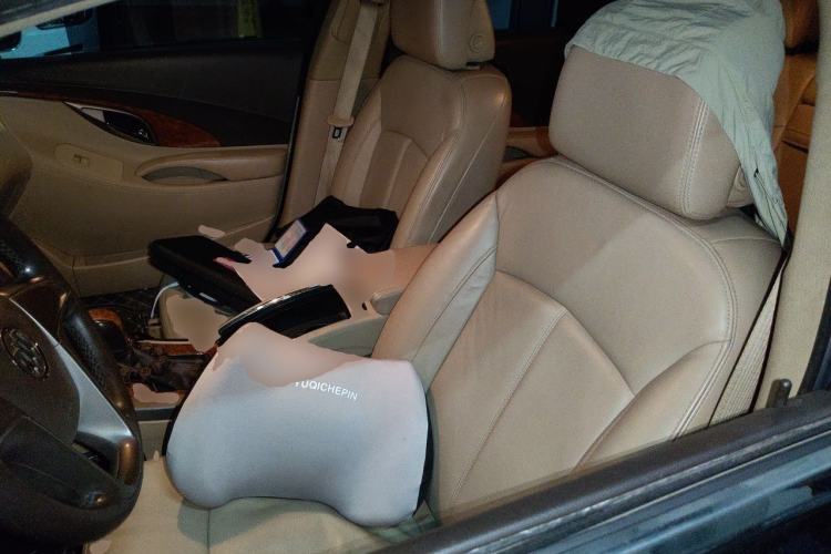 Used Buick LaCrosse 2011 2.4L SIDI Elegant Edition Left Front Seat