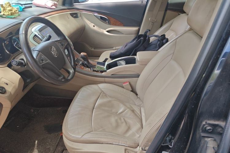 Used Buick LaCrosse 2011 2.4L SIDI Haoya Edition Left Front Seat
