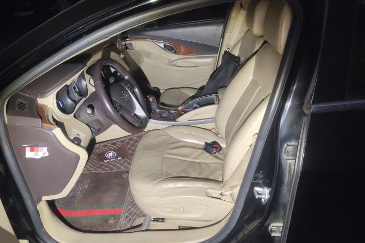 Used Buick LaCrosse 2011 2.4L SIDI Elegant Edition Left Front Seat