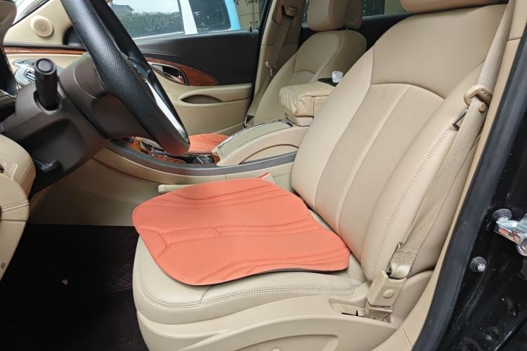 Used Buick LaCrosse 2011 2.4L SIDI Comfort Sunroof Version Left Front Seat