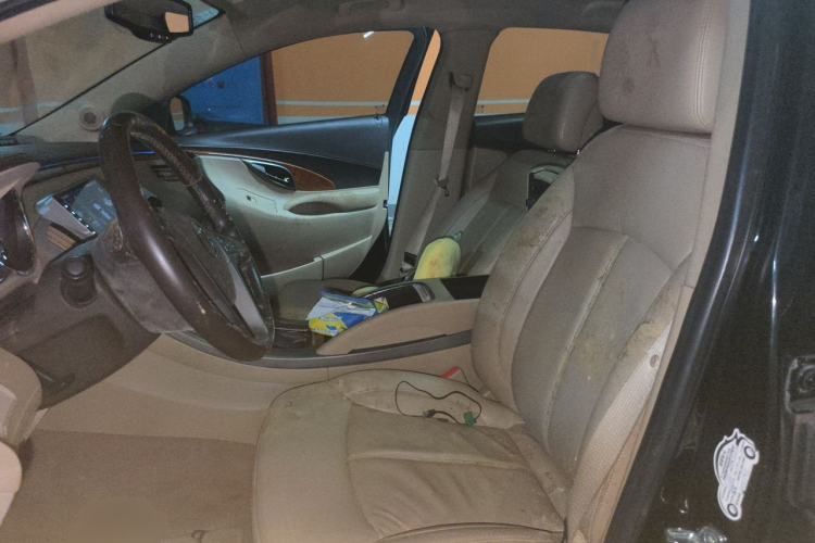 Used Buick LaCrosse 2011 2.4L SIDI Haoya Edition Left Front Seat