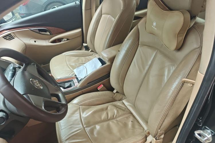 Used Buick LaCrosse 2011 2.4L SIDI Elegant Edition Left Front Seat