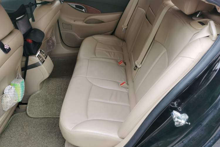 Used Buick LaCrosse 2011 2.4L SIDI Haoya Edition Left Rear Seat