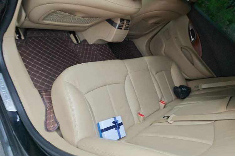 Used Buick LaCrosse 2011 2.4L SIDI Haoya Edition Left Rear Seat