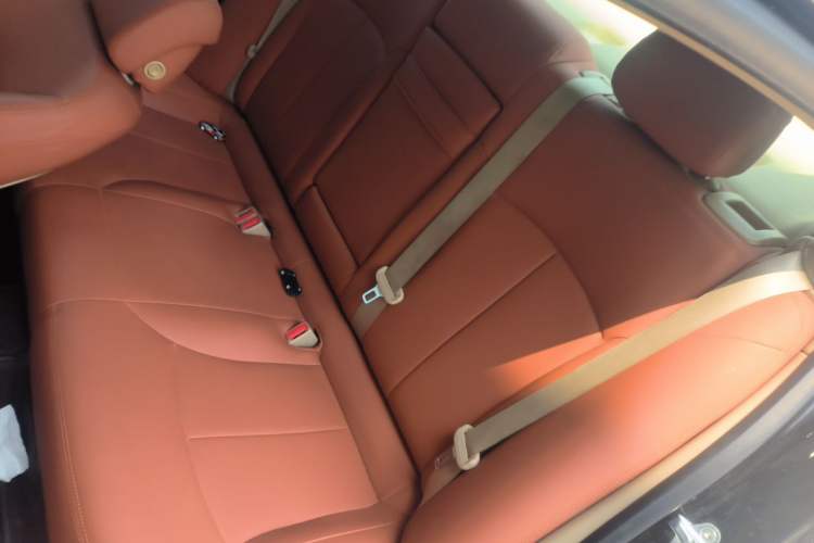 Used Buick LaCrosse 2011 2.4L SIDI Comfort Edition Left Rear Seat