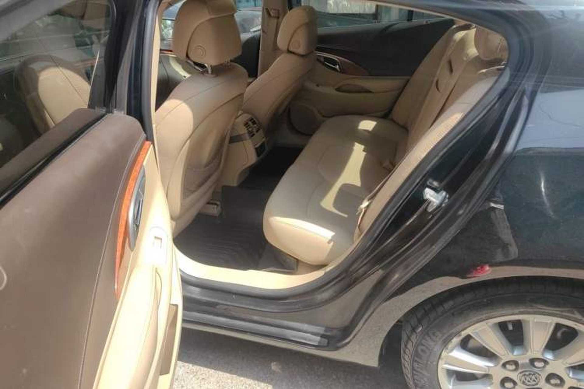 Used Buick LaCrosse 2011 2.4L SIDI Comfort Sunroof Version Left Rear Seat