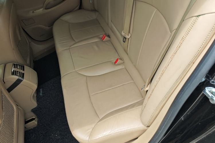 Used Buick LaCrosse 2011 2.4L SIDI Luxury Edition Left Rear Seat