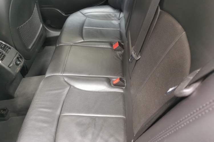 Used Buick LaCrosse 2011 2.0T Flagship Edition Left Rear Seat