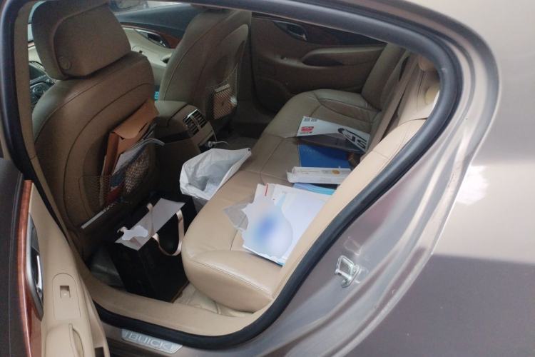 Used Buick LaCrosse 2011 2.4L SIDI Elegant Edition Left Rear Seat