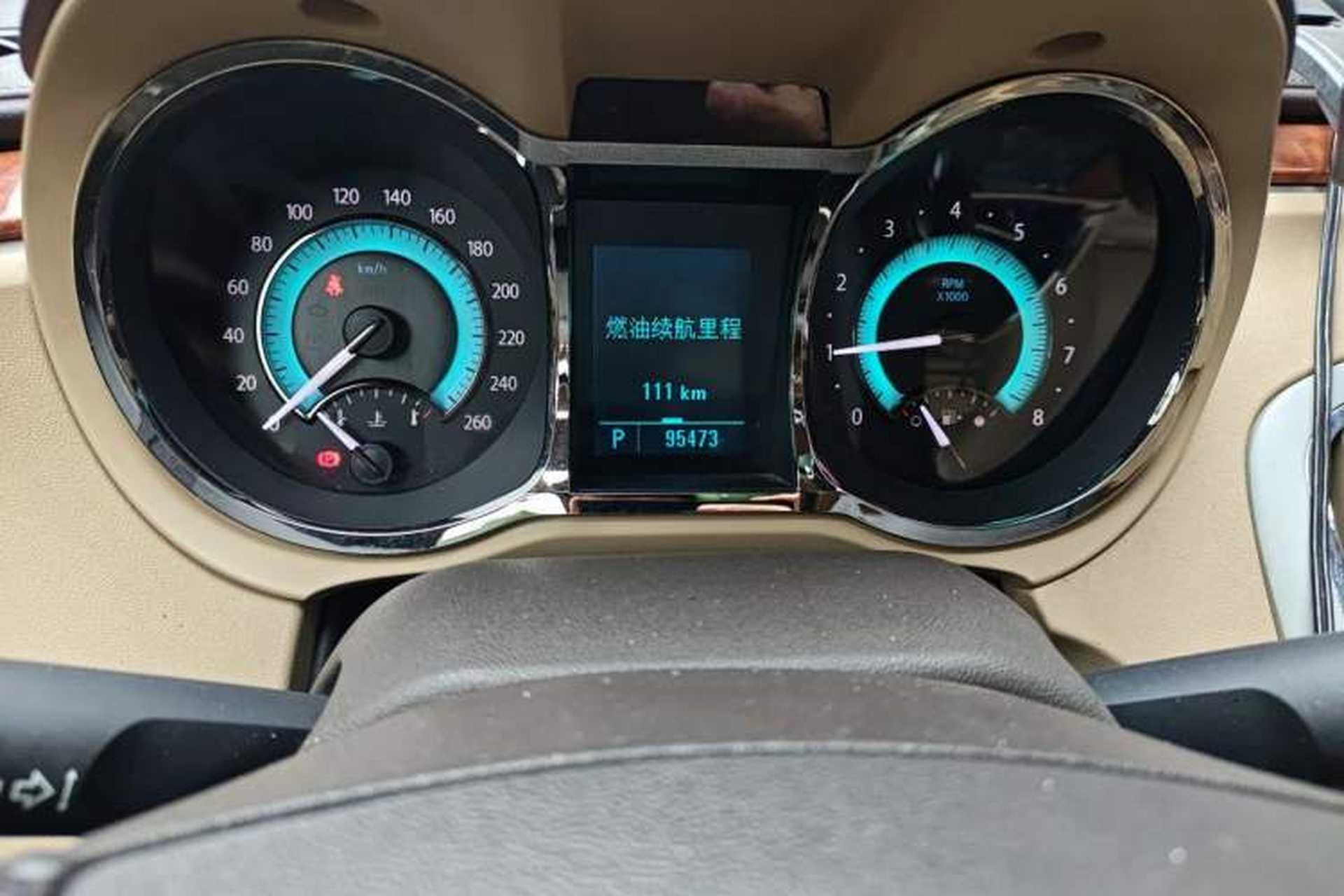 Used Buick LaCrosse 2011 2.4L SIDI Elegant Edition Odometer Close Up