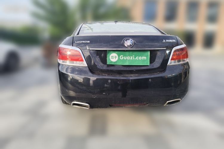 Used Buick LaCrosse 2011 2.4L SIDI Luxury Edition Rear
