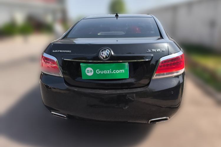 Used Buick LaCrosse 2011 2.4L SIDI Elegant Edition Rear