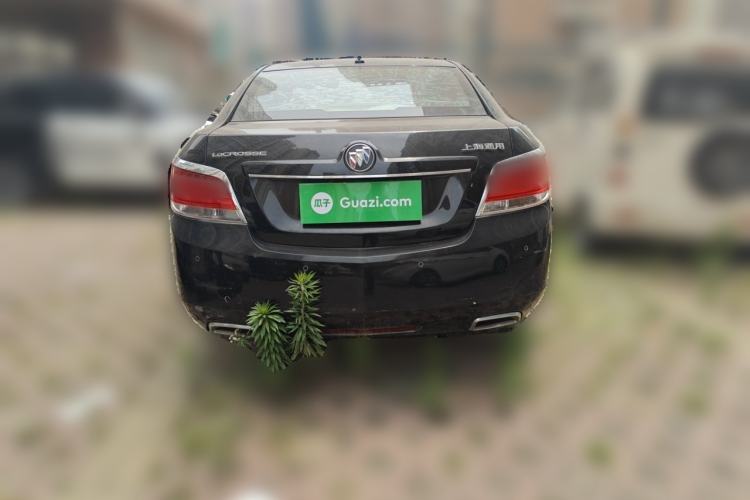 Used Buick LaCrosse 2011 2.4L SIDI Elegant Edition Rear