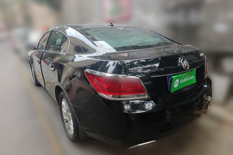 Used Buick LaCrosse 2011 2.4L SIDI Elegant Edition Rear Left 45 Deg