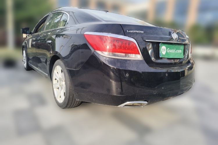 Used Buick LaCrosse 2011 2.4L SIDI Luxury Edition Rear Left 45 Deg