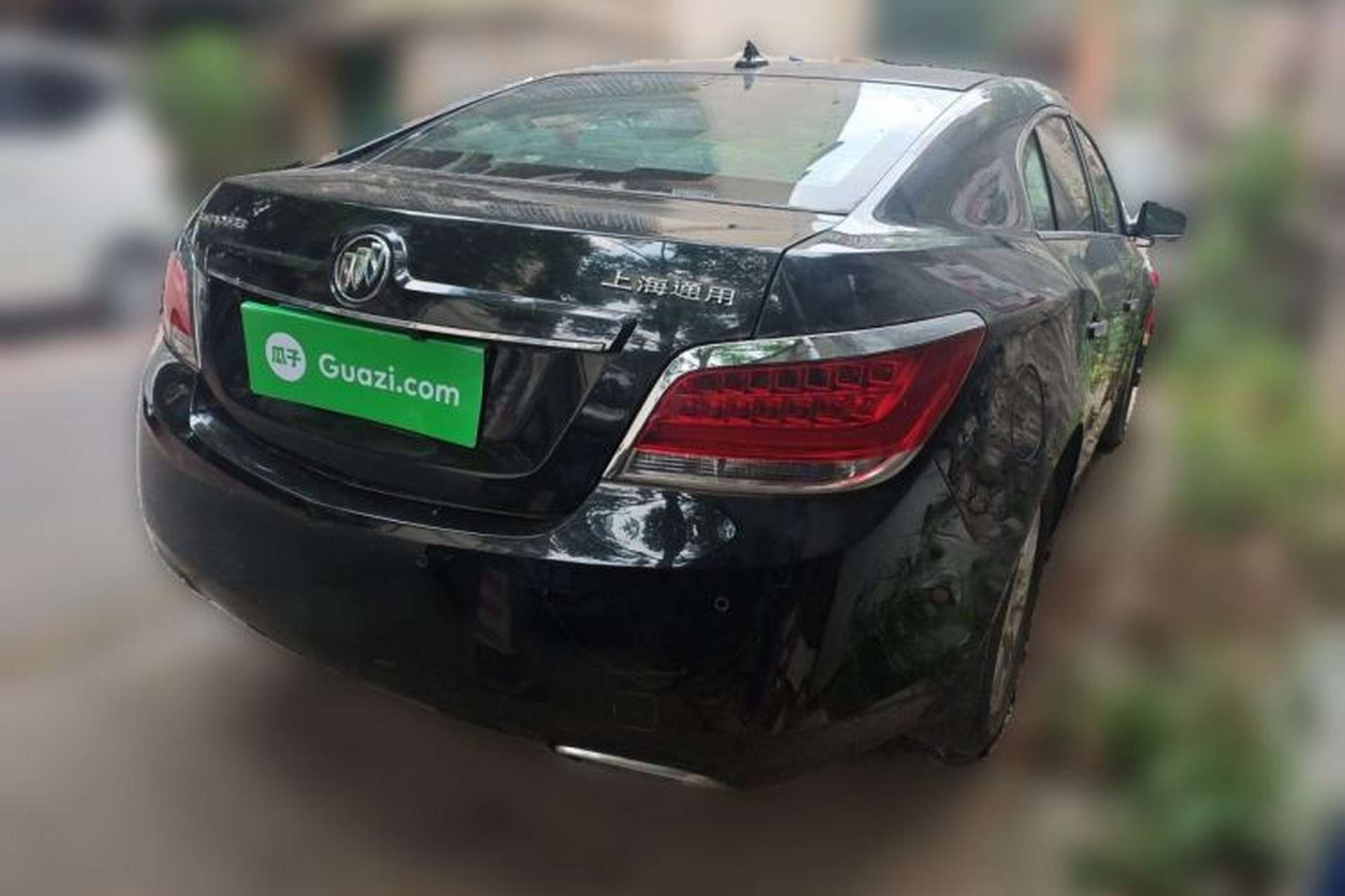 Used Buick LaCrosse 2011 2.4L SIDI Elegant Edition Rear Right 45 Deg