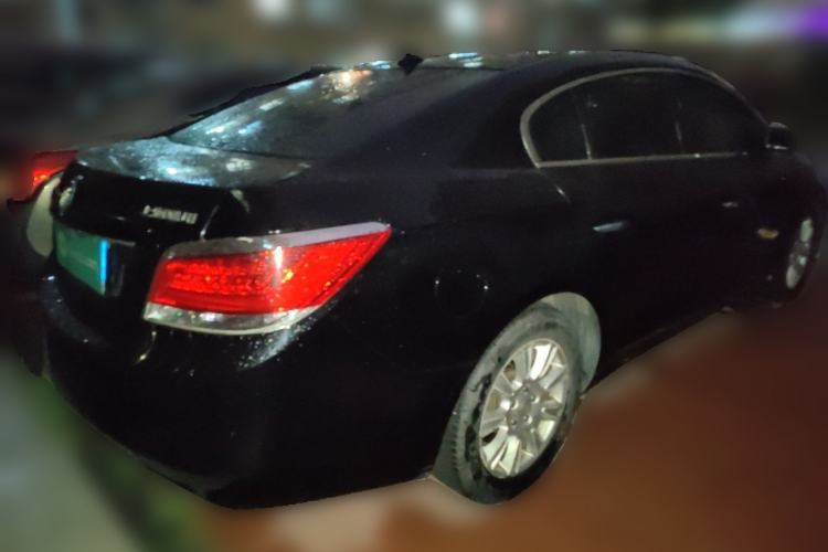 Used Buick LaCrosse 2011 2.4L SIDI Haoya Edition Rear Right 45 Deg