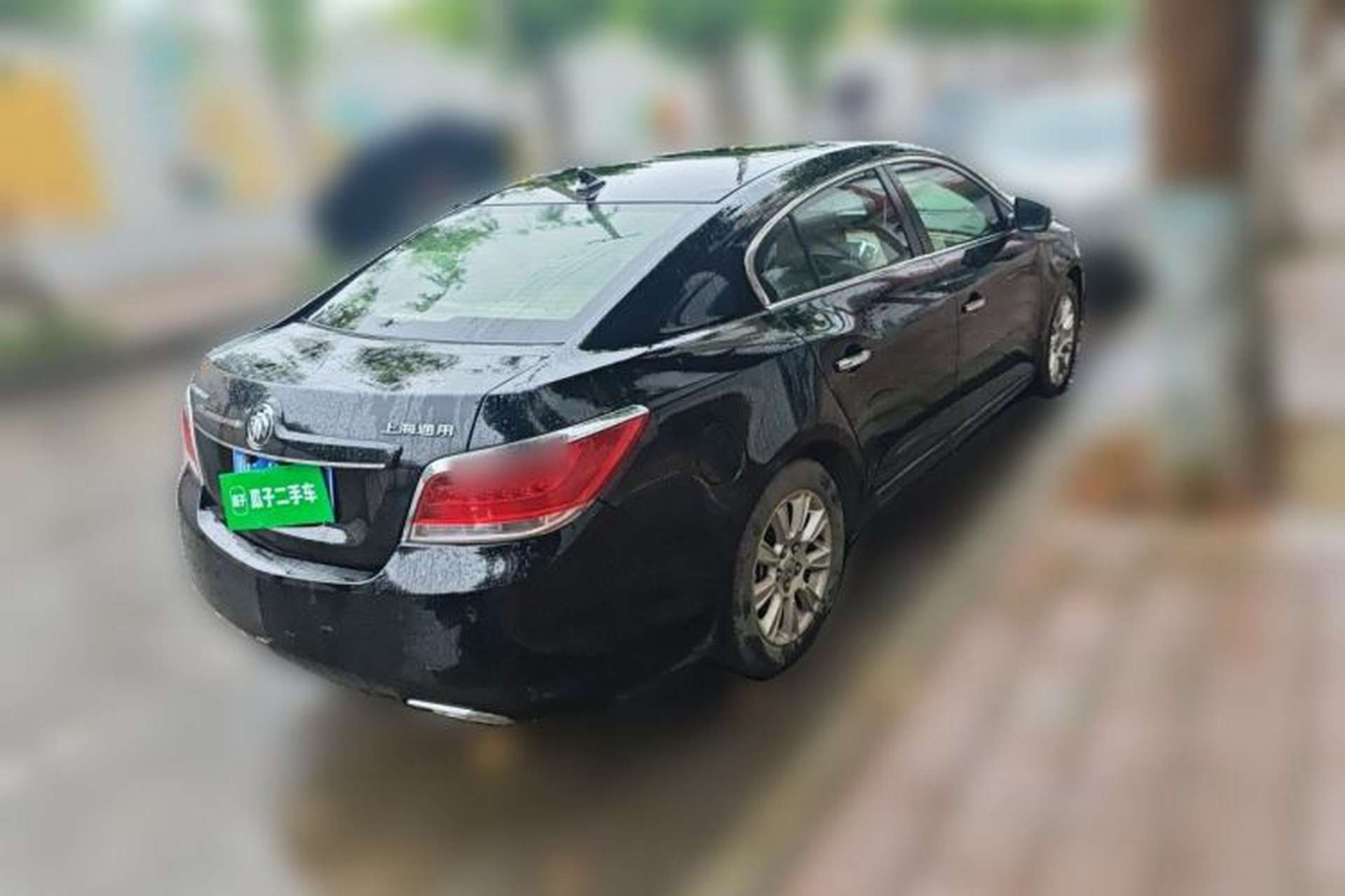 Used Buick LaCrosse 2011 2.4L SIDI Elegant Edition Rear Right 45 Deg
