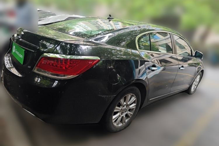Used Buick LaCrosse 2011 2.4L SIDI Comfort Sunroof Version Rear Right 45 Deg