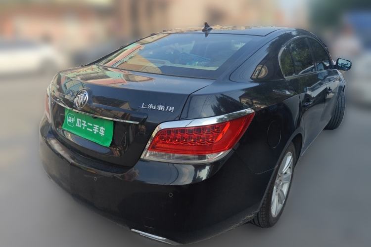 Used Buick LaCrosse 2011 2.4L SIDI Luxury Edition Rear Right 45 Deg