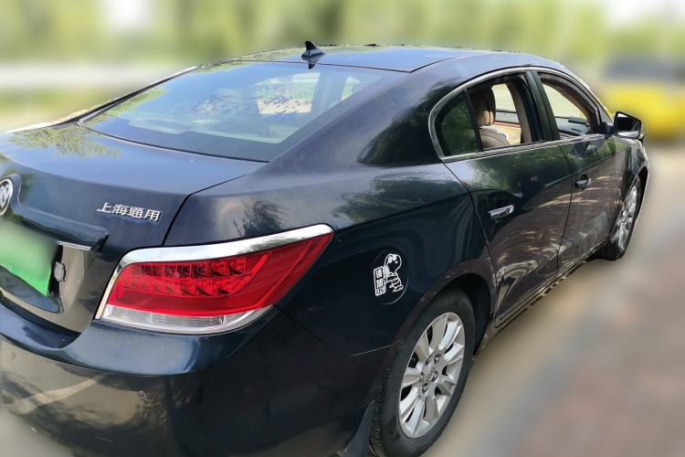 Used Buick LaCrosse 2011 2.4L SIDI Elegant Edition Rear Right 45 Deg