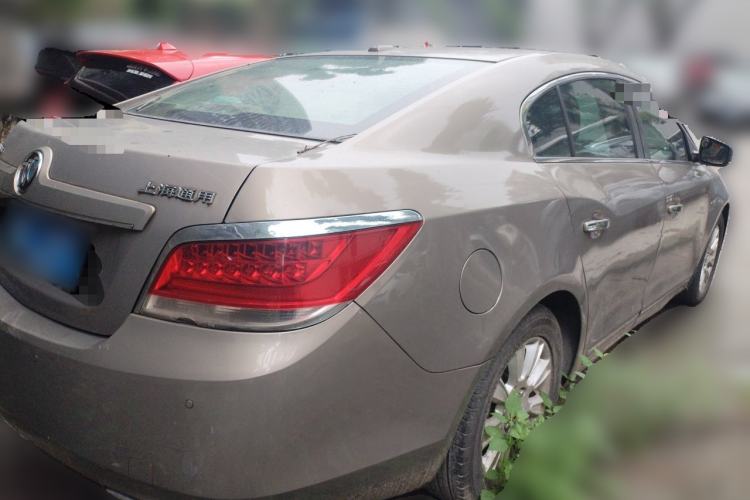 Used Buick LaCrosse 2011 2.4L SIDI Elegant Edition Rear Right 45 Deg