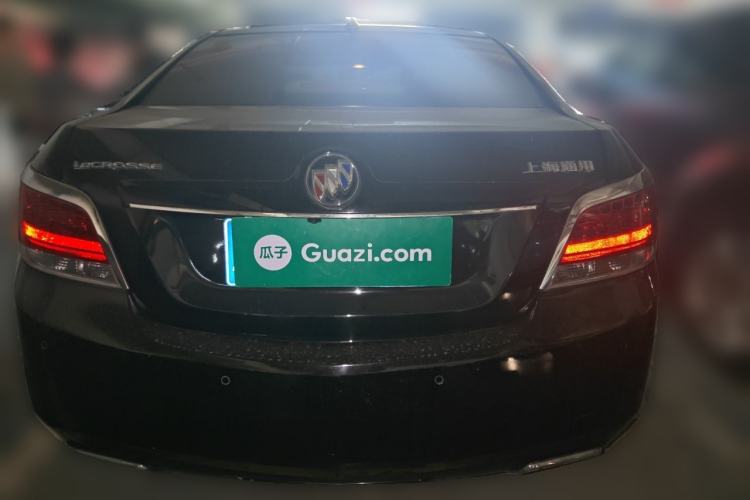 Used Buick LaCrosse 2011 2.4L SIDI Luxury Edition Rear
